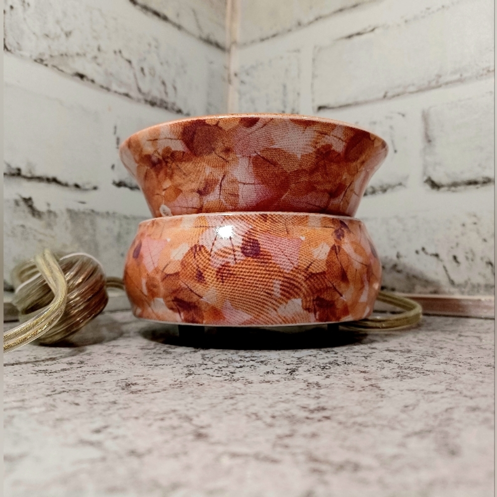 Fall Foliage floral Pink Zebra Simmer Pot Wax Warmer warms oil orange-red leaves